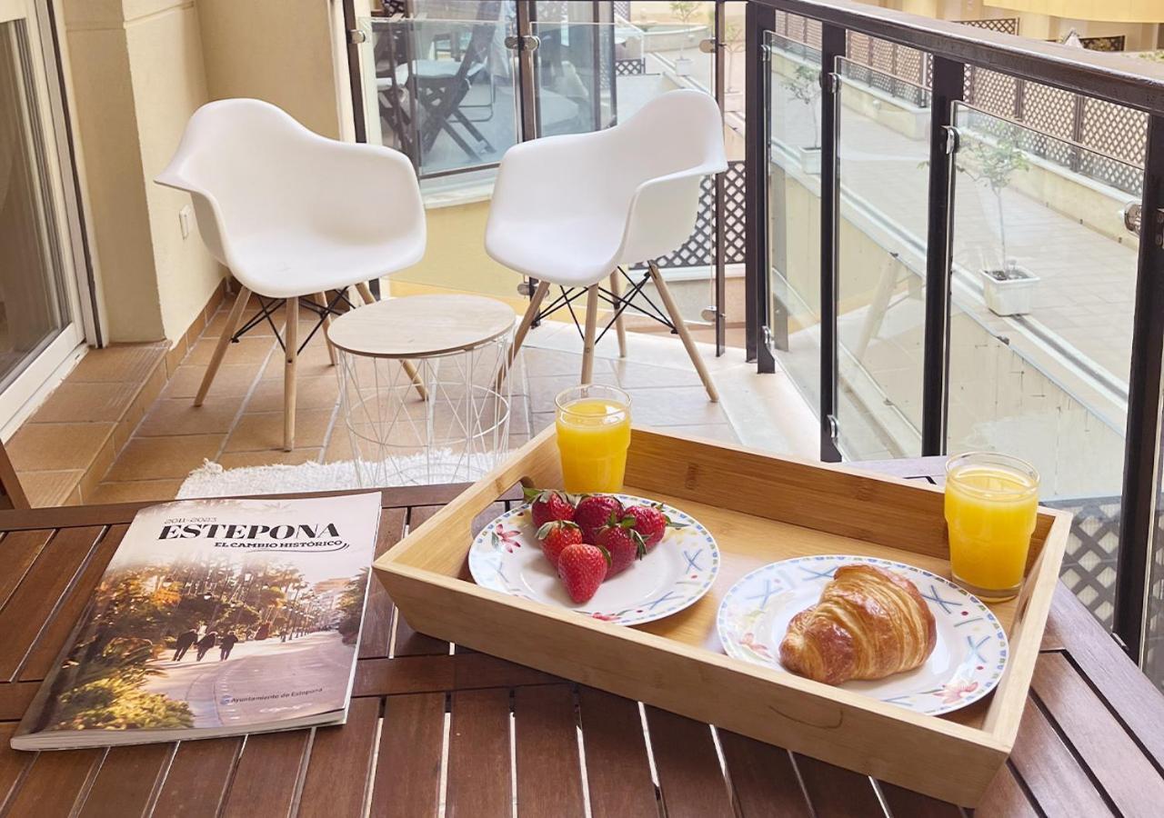 Apartamento Primera Linea Estepona By Isa Hoteles Εξωτερικό φωτογραφία